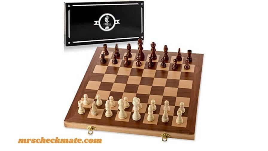 Chess armory wooden set